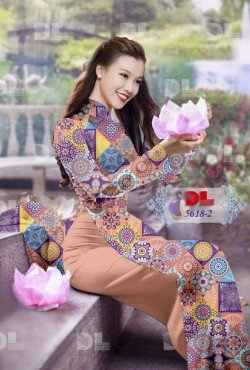 vải hoạ tiết hoa văn 5618 AD5618