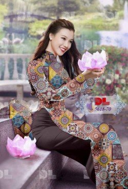 vải hoạ tiết hoa văn 5618 AD5618