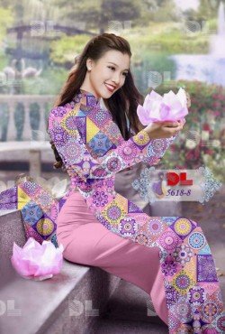 vải hoạ tiết hoa văn 5618 AD5618